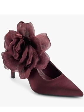 Elegant Floral Heels